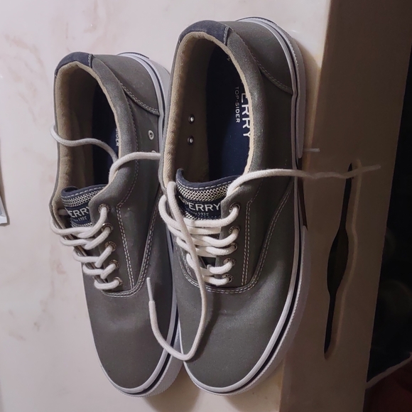 Sperrys - Picture 2 of 2